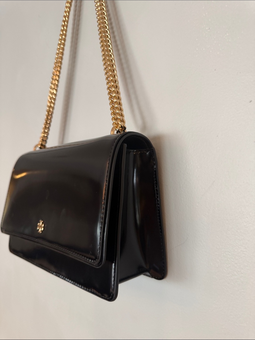 Tory Burch Black Patent Leather Crossbody with Gold Chain - Picture 7 of 7